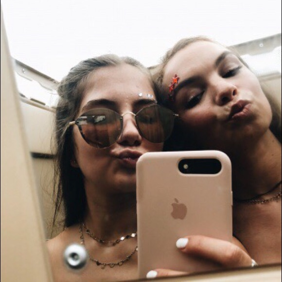 elliej_21